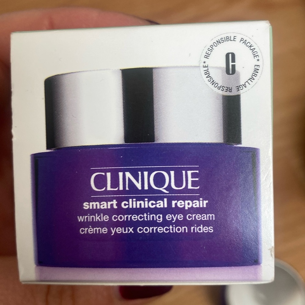 NWT Clinique Smart clinical repair eye cream